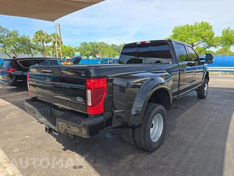 2017 Ford Super Duty F-350 Platinum Crew Cab Long Bed DRW - miniatura 4