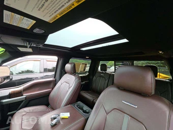 2017 Ford Super Duty F-350 Platinum Crew Cab Medium Bed - miniatura 11