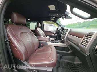 2017 Ford Super Duty F-350 Platinum Crew Cab Medium Bed - miniatura 18