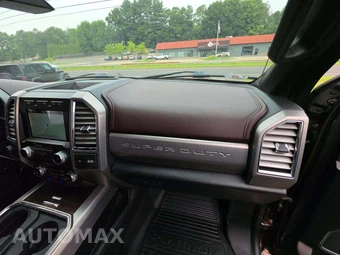 2017 Ford Super Duty F-350 Platinum Crew Cab Medium Bed - miniatura 19