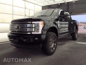 2017 Ford Super Duty F-350 Platinum Crew Cab Medium Bed
