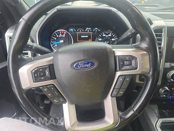 2017 Ford Super Duty F-350 Platinum Crew Cab Medium Bed - miniatura 10