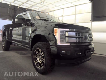 2017 Ford Super Duty F-350 Platinum Crew Cab Medium Bed - miniatura 3