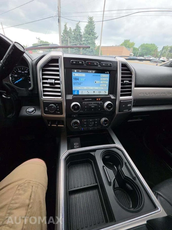 2017 Ford Super Duty F-350 Platinum Crew Cab Medium Bed - miniatura 10