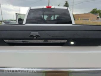 2017 Ford Super Duty F-350 Platinum Crew Cab Medium Bed - miniatura 24