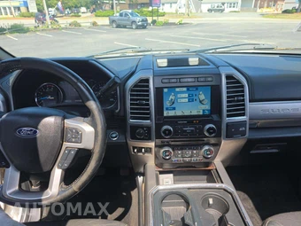 2017 Ford Super Duty F-350 Platinum Crew Cab Medium Bed - miniatura 10