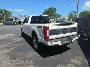 2017 Ford Super Duty F-350 Platinum Crew Cab Medium Bed - miniatura 2