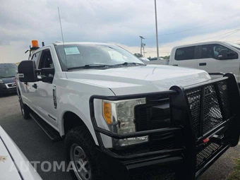 2017 Ford Super Duty F-350 XL Crew Cab Long Bed - miniatura 4