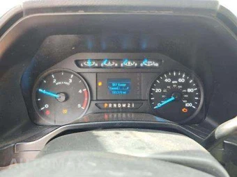 2017 Ford Super Duty F-350 XL Crew Cab Long Bed - miniatura 9