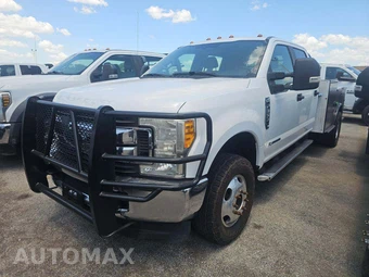 2017 Ford Super Duty F-350 XL Crew Cab Long Bed DRW