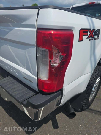 2017 Ford Super Duty F-350 XL Regular Cab Long Bed - miniatura 24
