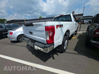 2017 Ford Super Duty F-350 XL Regular Cab Long Bed - miniatura 3