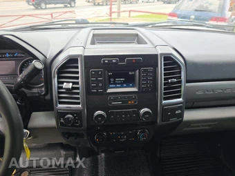 2017 Ford Super Duty F-350 XLT Crew Cab Long Bed - miniatura 10