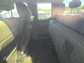 2017 Ford Super Duty F-350 XLT Extended Cab Long Bed w/Rear Doors - miniatura 13