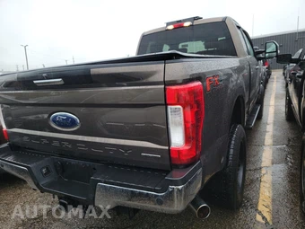 2017 Ford Super Duty F-350 XLT Extended Cab Medium Bed w/Rear Doors - miniatura 4
