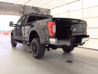 2017 Ford Super Duty F-350 XLT Extended Cab Medium Bed w/Rear Doors - miniatura 6