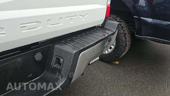 2017 Ford Super Duty F-350 XLT Extended Cab Medium Bed w/Rear Doors - miniatura 30