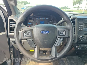 2017 Ford Super Duty F-450 Cab Chassis XL Crew Cab DRW - miniatura 10