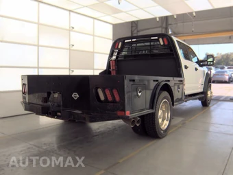 2017 Ford Super Duty F-450 Cab Chassis XL Crew Cab DRW - miniatura 4