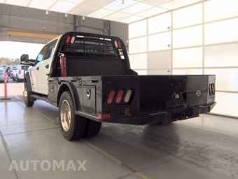 2017 Ford Super Duty F-450 Cab Chassis XL Crew Cab DRW - miniatura 6