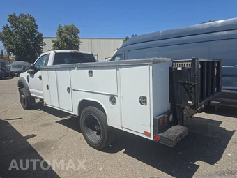 2017 Ford Super Duty F-450 Cab Chassis XL Regular Cab DRW - miniatura 6