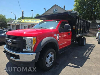 2017 Ford Super Duty F-450 Cab Chassis XL Regular Cab DRW
