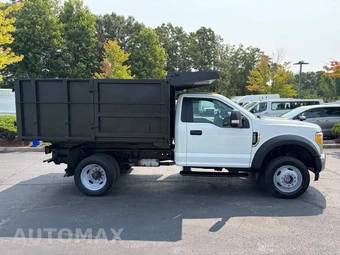 2017 Ford Super Duty F-450 Cab Chassis XL Regular Cab DRW - miniatura 12