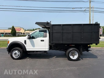 2017 Ford Super Duty F-450 Cab Chassis XL Regular Cab DRW - miniatura 16