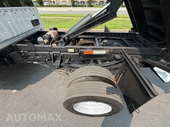 2017 Ford Super Duty F-450 Cab Chassis XL Regular Cab DRW - miniatura 30