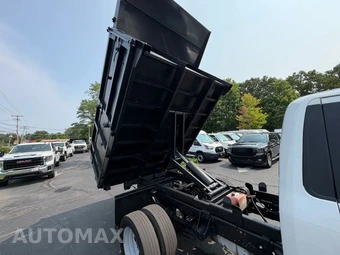 2017 Ford Super Duty F-450 Cab Chassis XL Regular Cab DRW - miniatura 33
