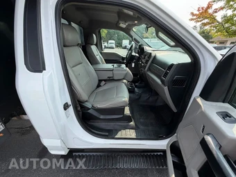 2017 Ford Super Duty F-450 Cab Chassis XL Regular Cab DRW - miniatura 49