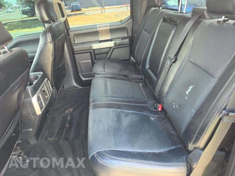 2017 Ford Super Duty F-450 Lariat Crew Cab Long Bed DRW - miniatura 13