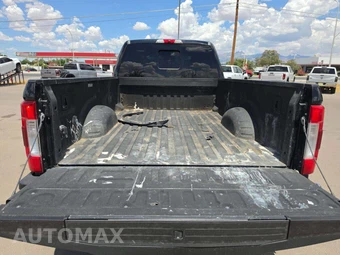 2017 Ford Super Duty F-450 Lariat Crew Cab Long Bed DRW - miniatura 14