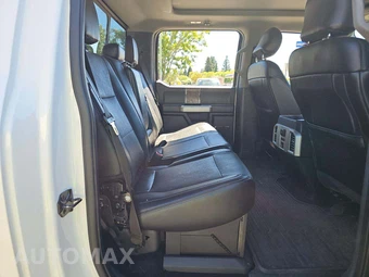 2017 Ford Super Duty F-450 Lariat Crew Cab Long Bed DRW - miniatura 13
