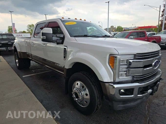 2017 Ford Super Duty F-450 Lariat Crew Cab Long Bed DRW - miniatura 4