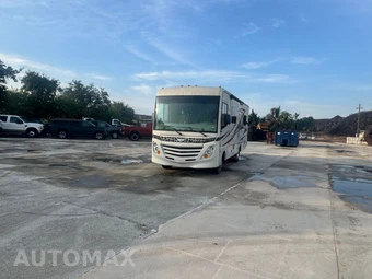 2017 Ford Super Duty F-53 Class A Motorhome Chassis DRW - miniatura 20