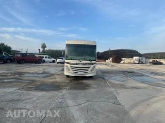 2017 Ford Super Duty F-53 Class A Motorhome Chassis DRW - miniatura 24