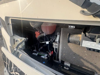 2017 Ford Super Duty F-53 Class A Motorhome Chassis DRW - miniatura 58