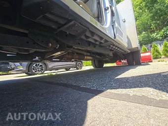 2017 Ford Super Duty F-550 Cab Chassis Lariat Crew Cab DRW - miniatura 7