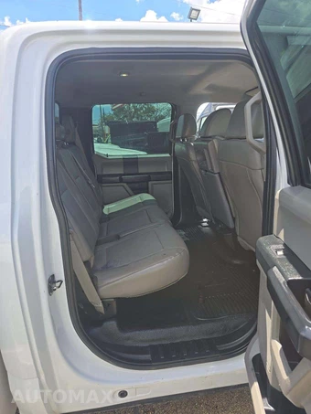 2017 Ford Super Duty F-550 Cab Chassis XL Crew Cab DRW - miniatura 15