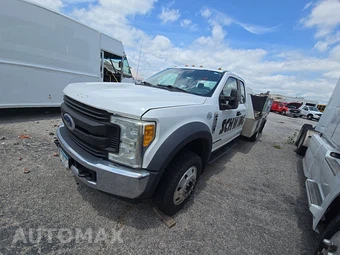 2017 Ford Super Duty F-550 Cab Chassis XL Extended Cab w/Rear Doors DRW