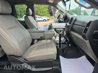 2017 Ford Super Duty F-550 Cab Chassis XL Extended Cab w/Rear Doors DRW - miniatura 14