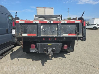 2017 Ford Super Duty F-550 Cab Chassis XL Regular Cab DRW - miniatura 5