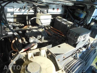 2017 Ford Super Duty F-59 Stripped Chassis DRW 208.0" WB - miniatura 9