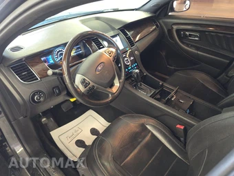 2017 Ford Taurus Limited – miniatura 11