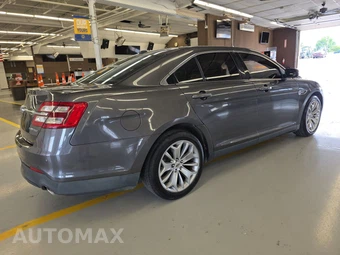 2017 Ford Taurus Limited – miniatura 4