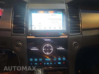 2017 Ford Taurus SHO – miniatura 10