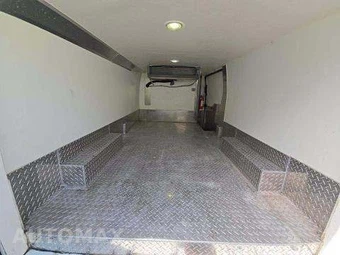 2017 Ford Transit 150 Cargo Van w/RH Sliding Door Low Roof 147.6" WB - miniatura 13
