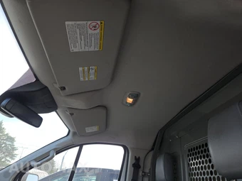 2017 Ford Transit 150 Cargo Van w/RH Swing-Out Doors Low Roof 129.9" WB - miniatura 33