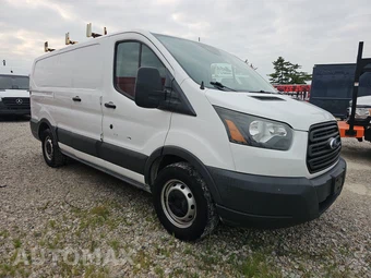 2017 Ford Transit 150 Cargo Van w/RH Swing-Out Doors Low Roof 129.9" WB - miniatura 3